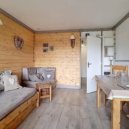 Moderne, Aux Pieds, Balcon Sud, Centre Les Menuires - Fr-1-344-888 Apartamento