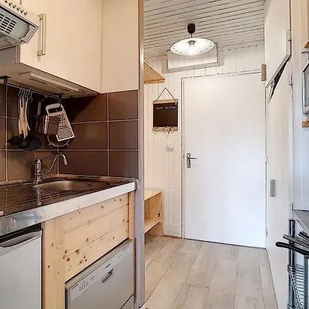 Moderne, Aux Pieds, Balcon Sud, Centre Les Menuires - Fr-1-344-888 * Saint-Martin-de-Belleville